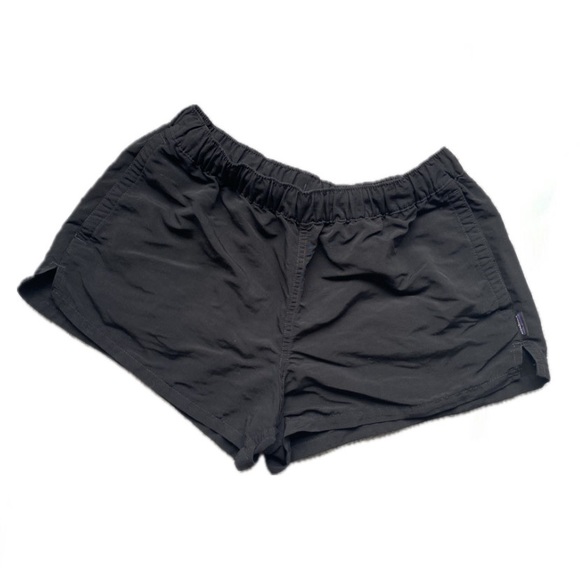 Patagonia Pants - Patagonia black shorts - size small